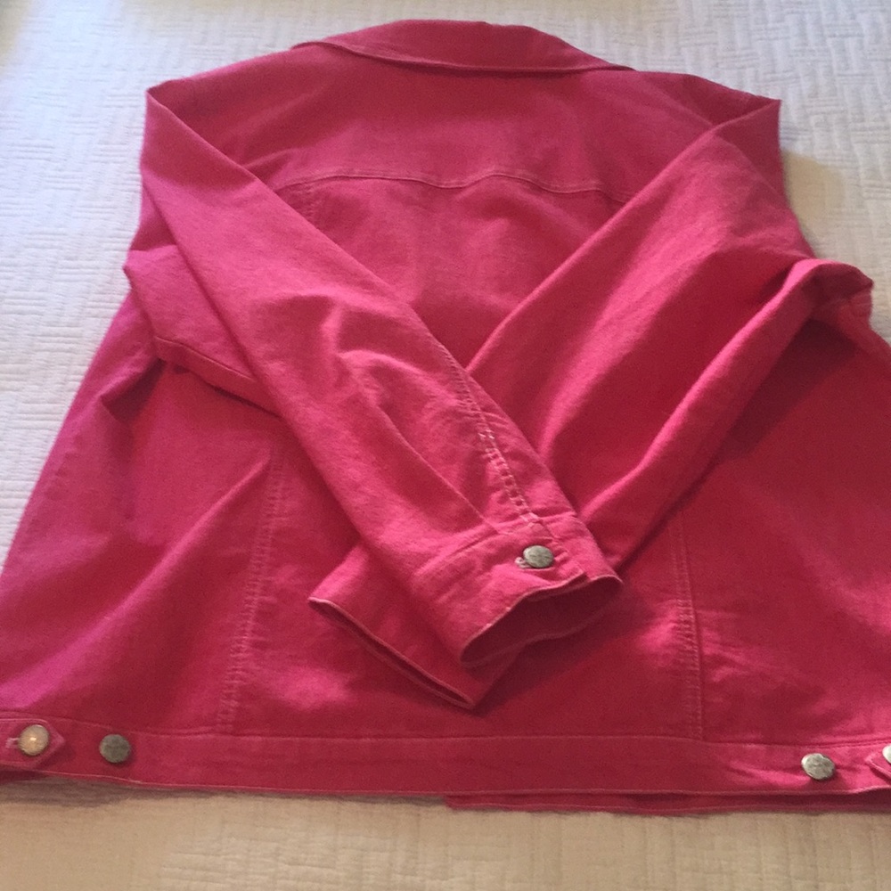 Jacket - Picture 4 of 4